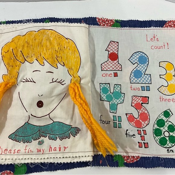 Vintage Handmade Children’s Fabric Sensory Learning Book Unique - Picture 5 of 13